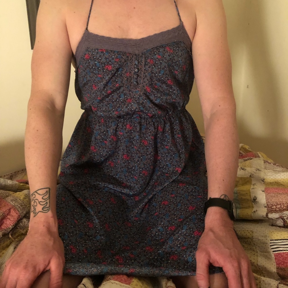 Floral sundress, halter, American Eagle - Picture 3 of 8